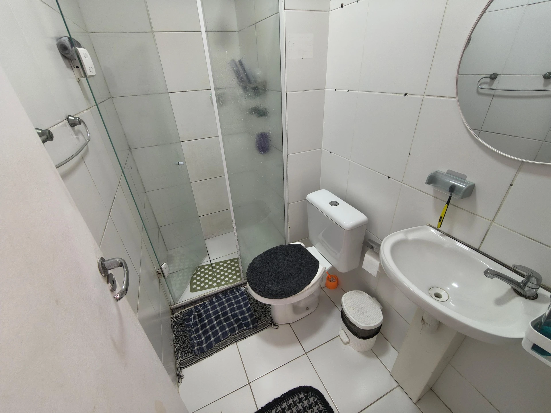 Washing machine in a 2-bedroom apartment, 46 m² — photo 19