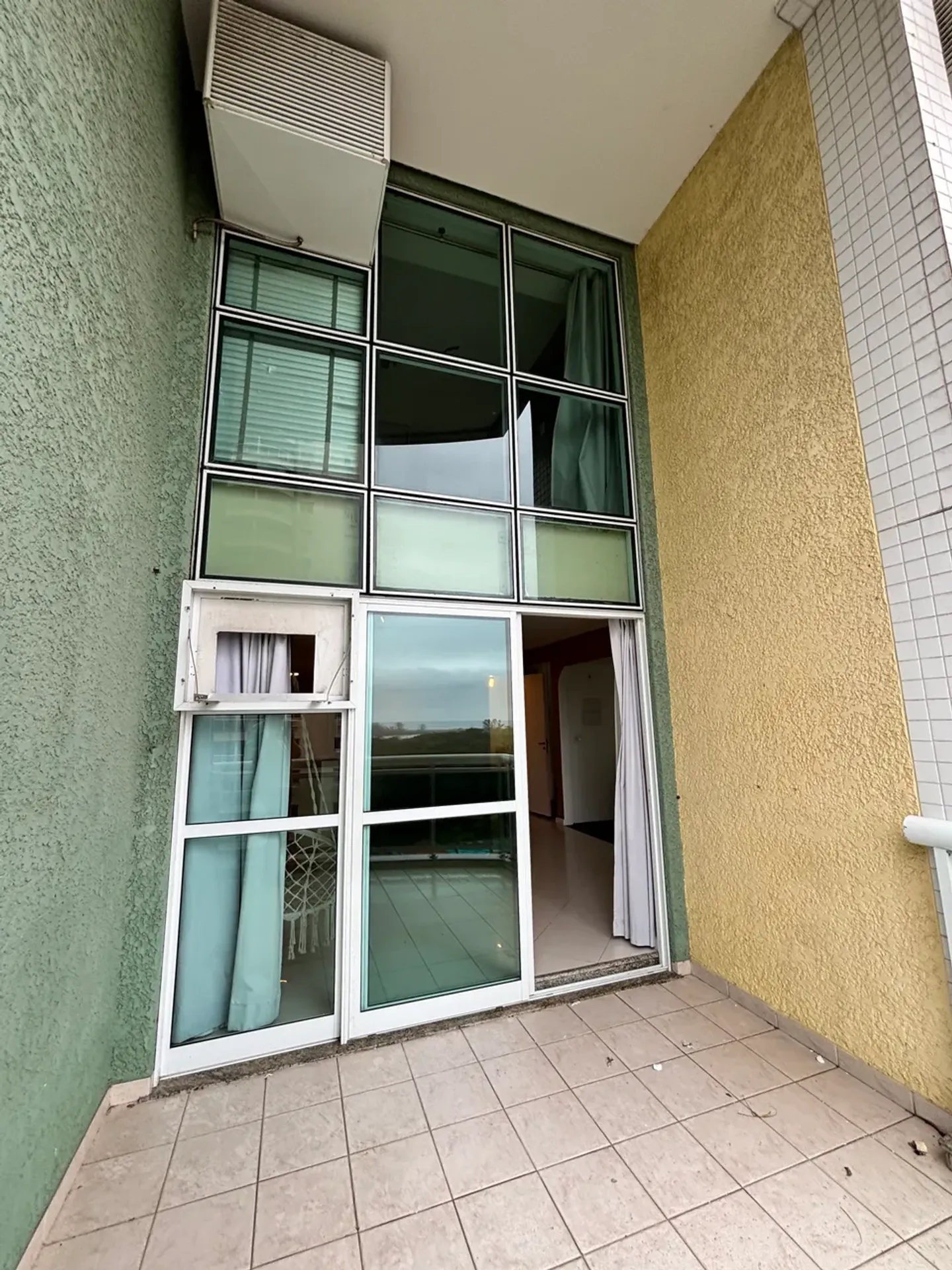 100 m² duplex apartment with 2 bedrooms and a balcony — photo 27