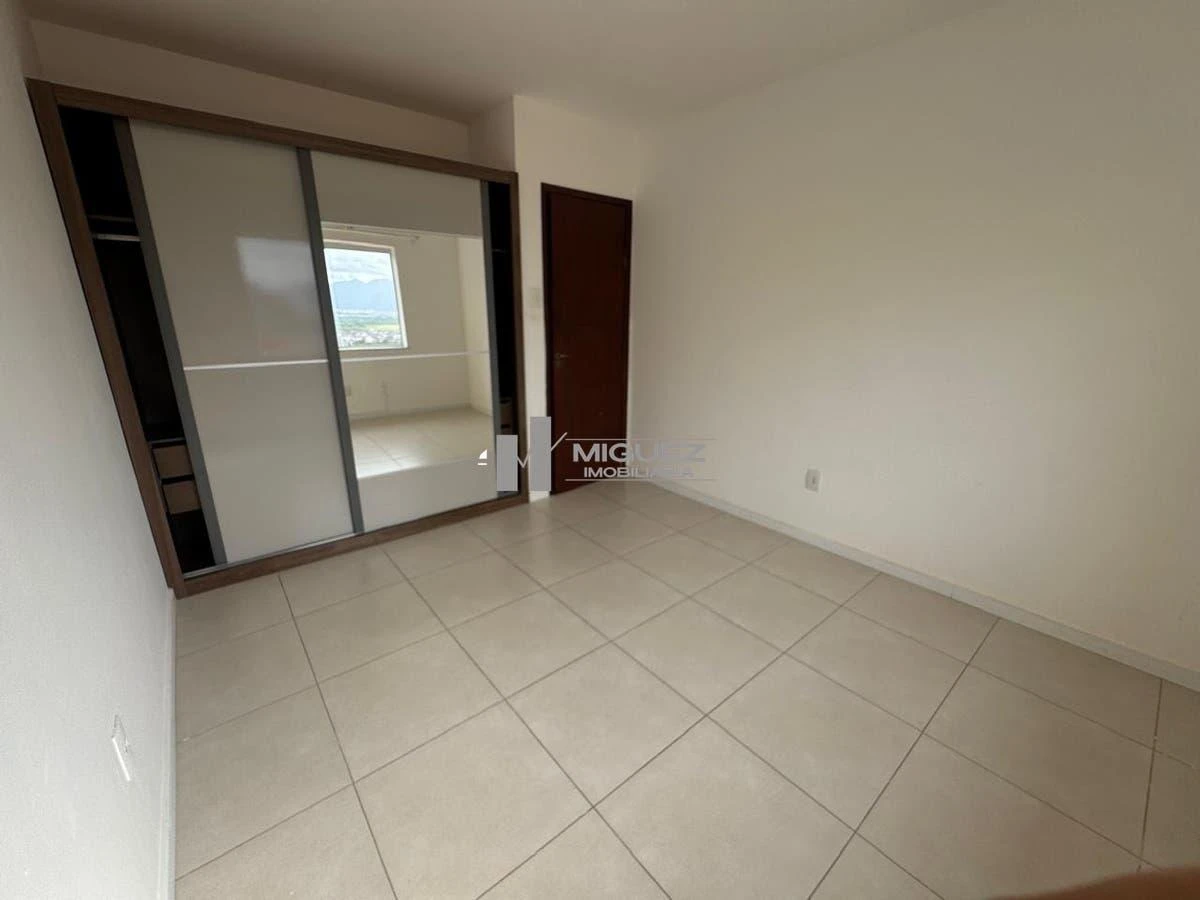 Water view in a 4-bedroom house, 340 m² — photo 19