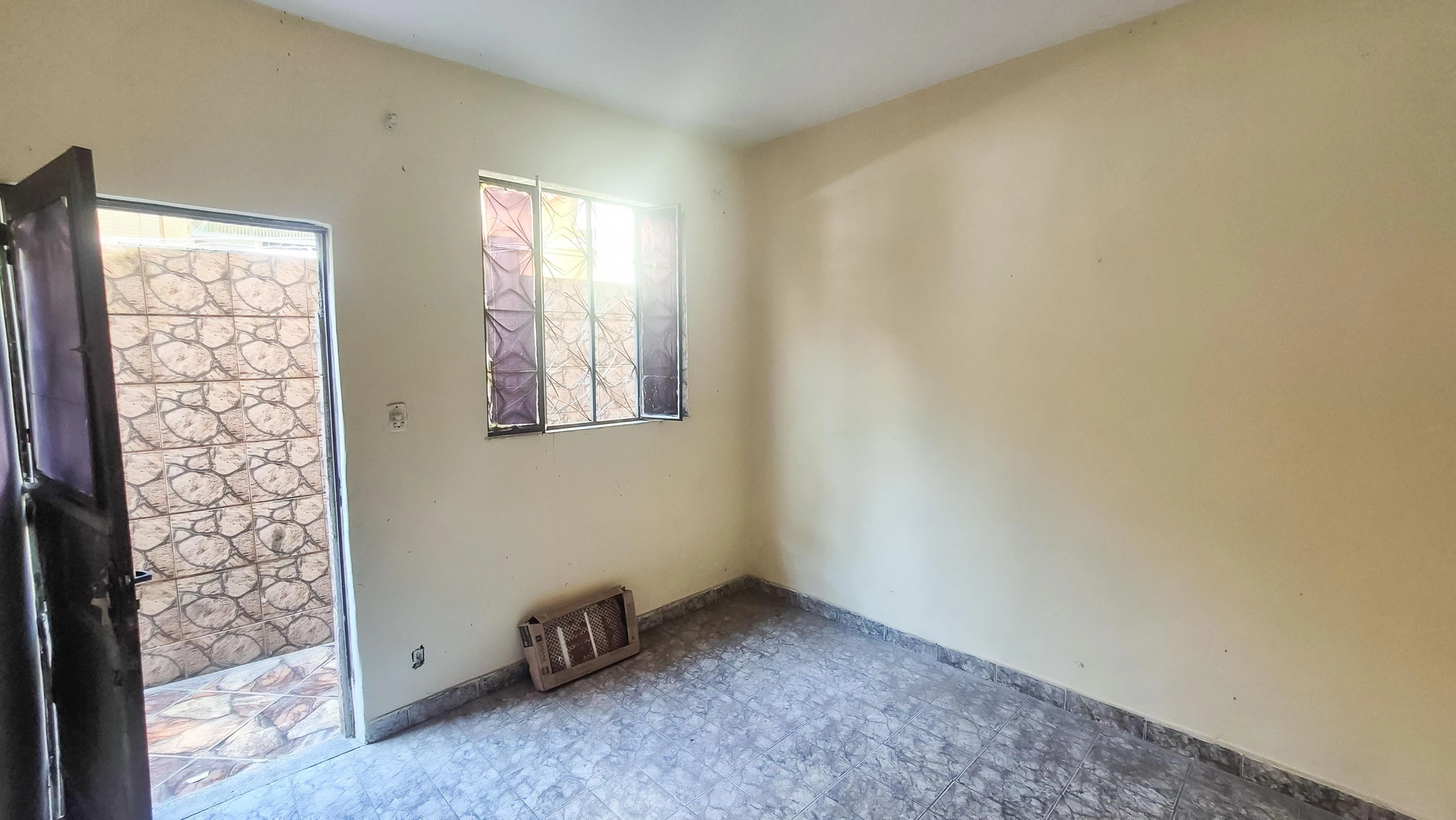 House with 2 bedrooms and a washing machine — photo 39