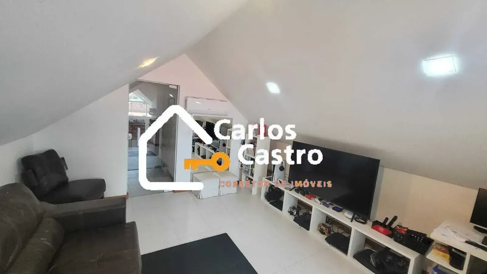 Furnished house, 178 m², with a private pool — photo 17