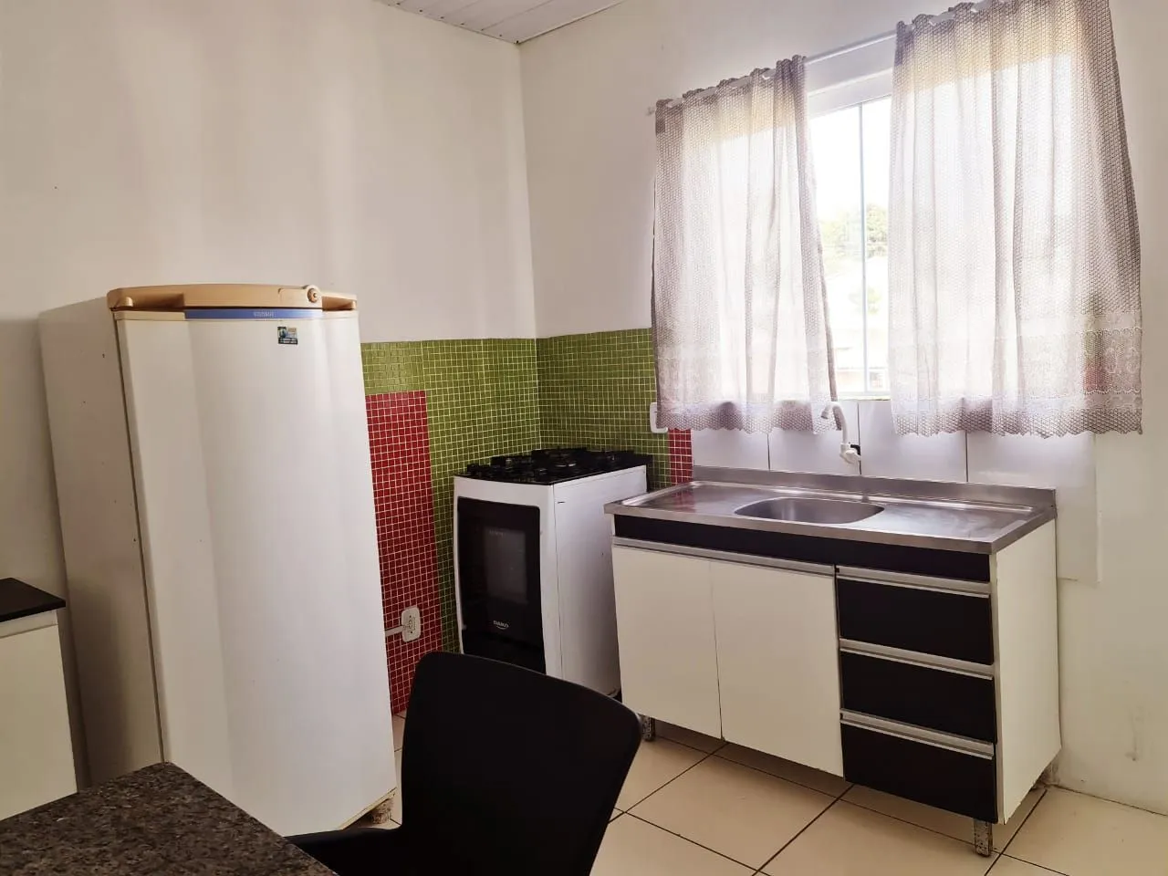 Studio com máquina de lavar, Jardim Atlântico