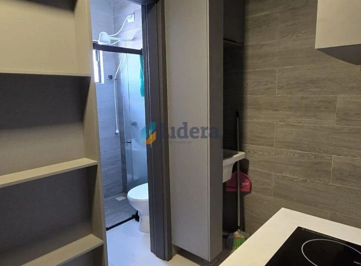 Unfurnished 20 m² flat with 1 en-suite and open kitchen — photo 7