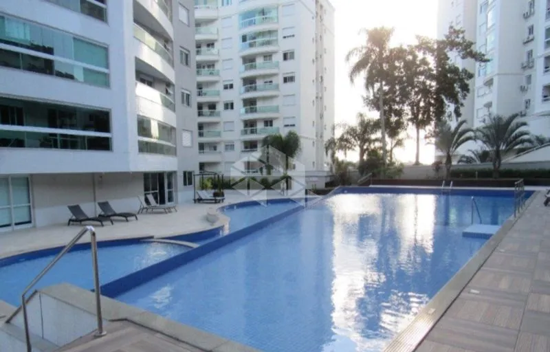Mountain view in a 4-bedroom apartment, 150 m² — photo 44