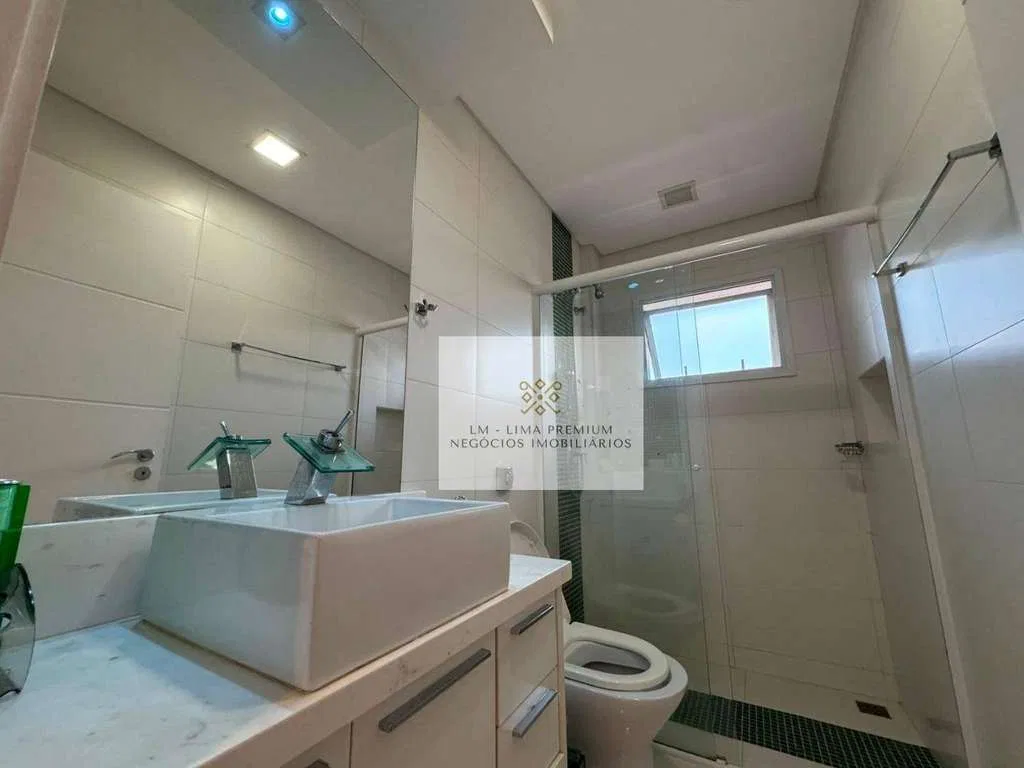 3-suite house with 364 m² and 4 parking spaces — photo 12
