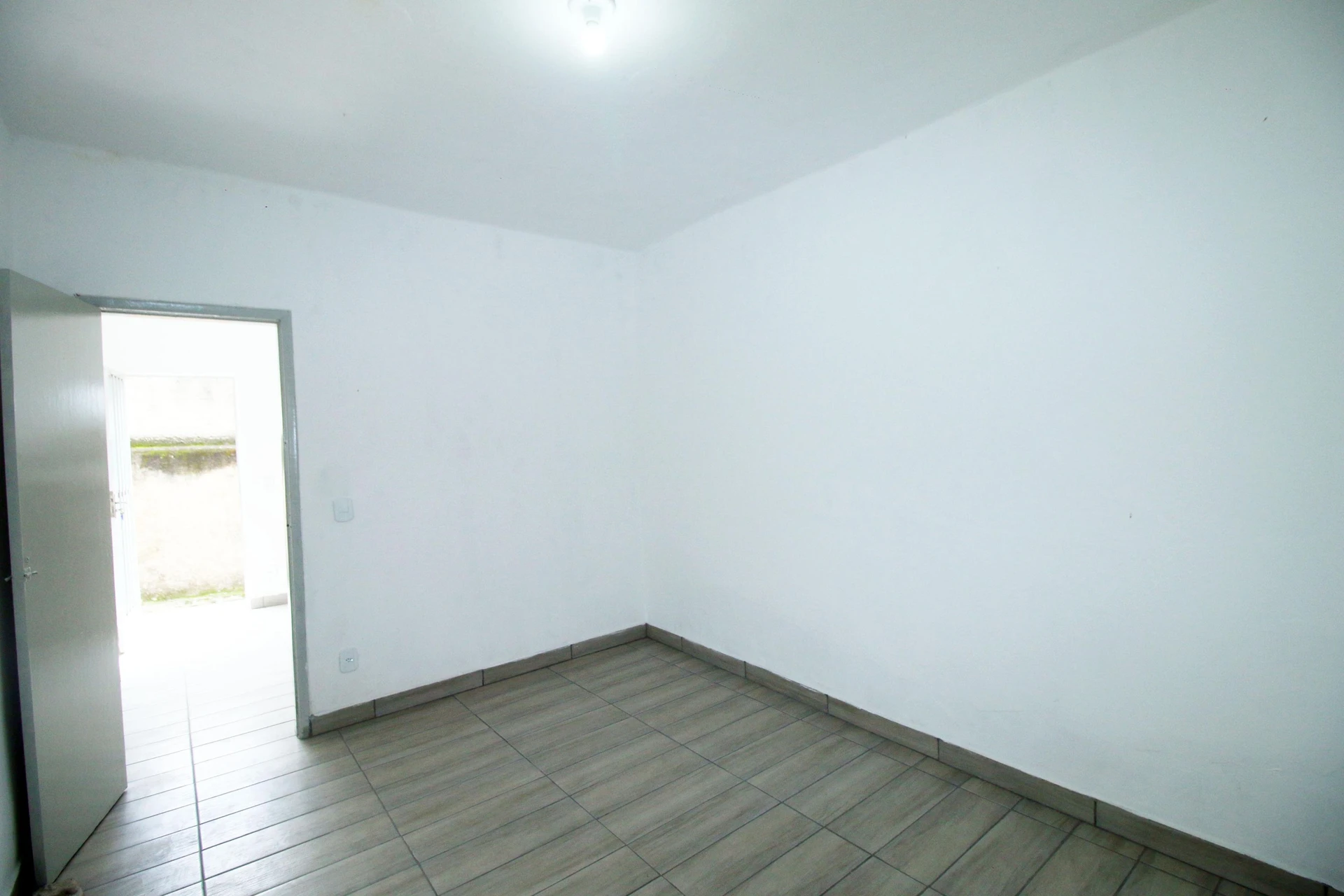 Casa de 35 m² e 1 quarto, Vigário Geral — photo 20