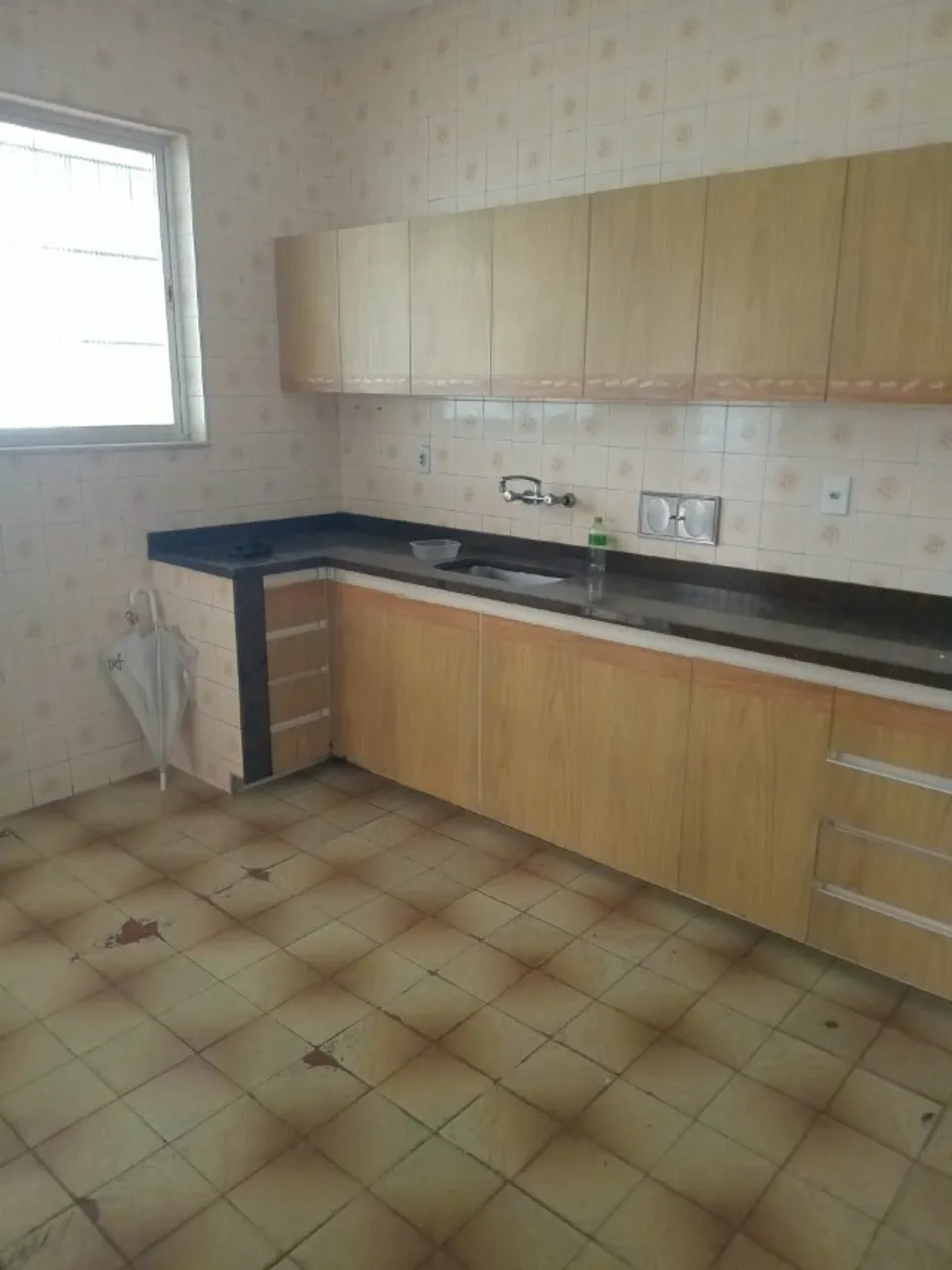 Casa com 5 quartos e 3 banheiros