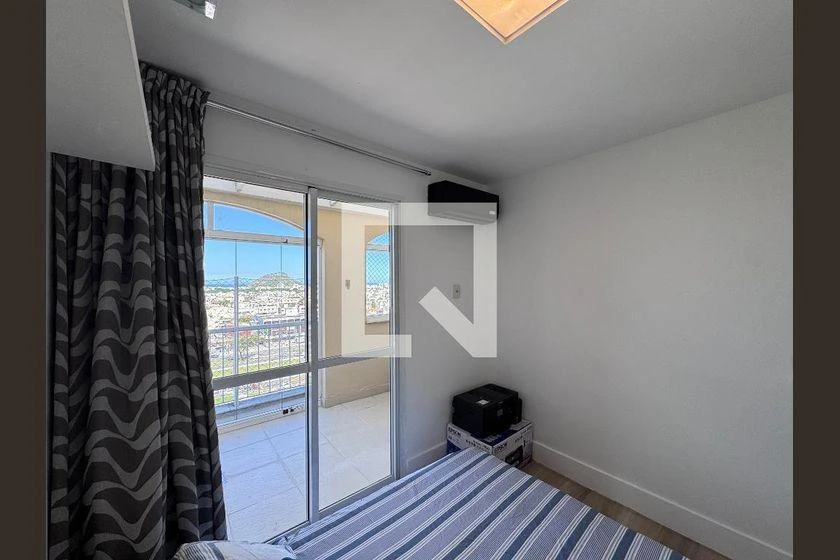 Furnished apartment, 145 m², with a grill on the balcony — photo 37