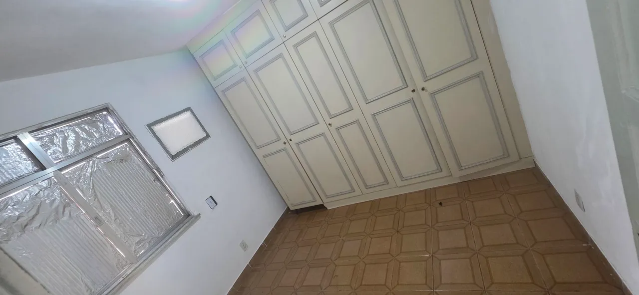 2-bedroom apartment with 1 bath and 2 parking spots — photo 8