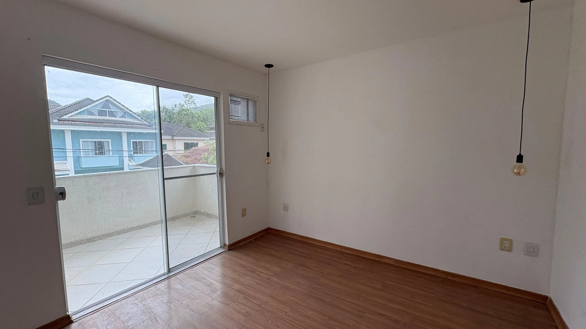 House, 188 m², with a jacuzzi — photo 3