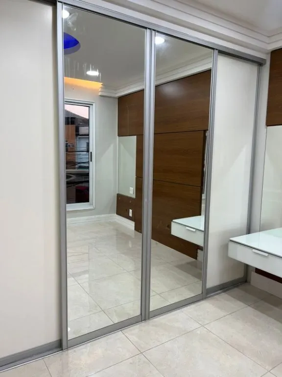 Casa com 3 quartos e 4 banheiros, varanda com churrasqueira — photo 25