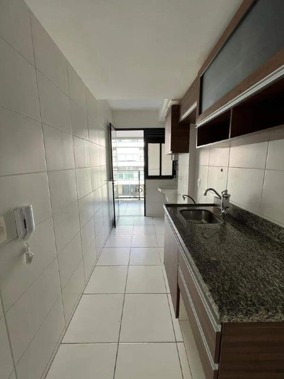 Rental apartment with 2 bedrooms and 2 bathrooms — photo 15