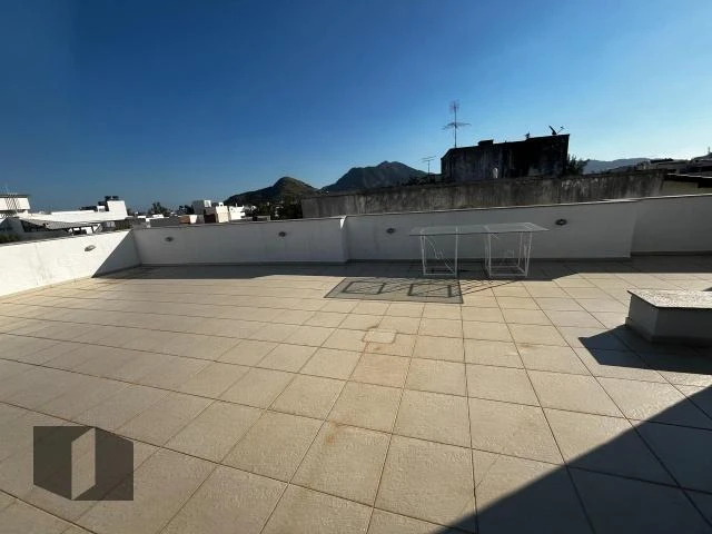 Apartamento sem mobília com 3 quartos e churrasqueira na varanda — photo 30