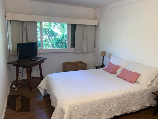 Casa com 4 quartos e varanda, estilo rústico — photo 40