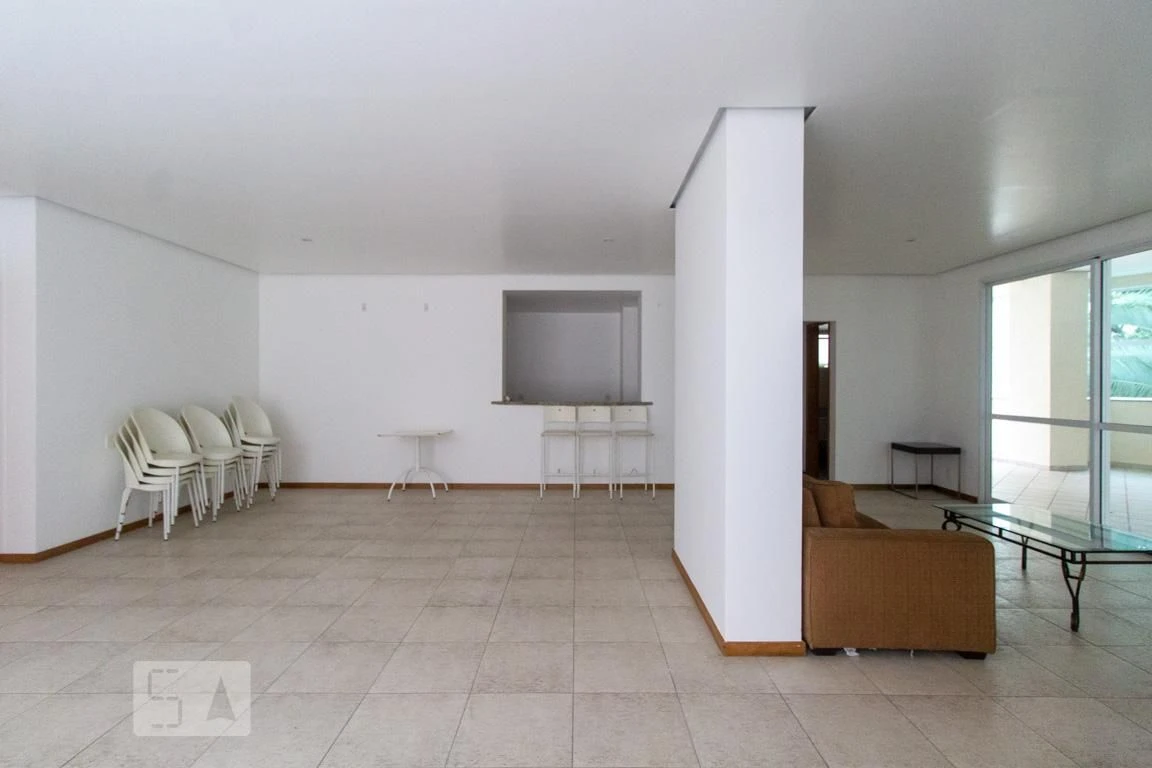 3-bedroom apartment with a mountain view — photo 53