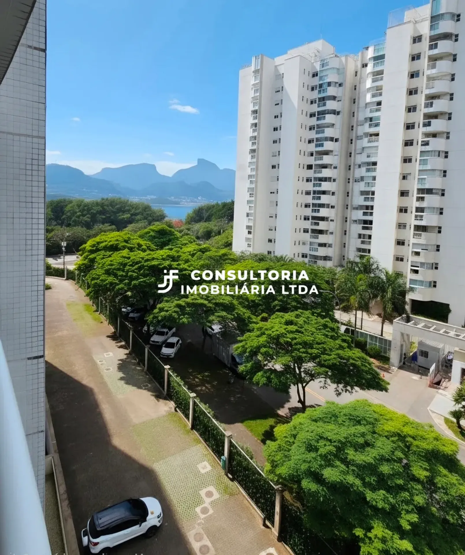 3-bedroom apartment in a building with a sauna — photo 25