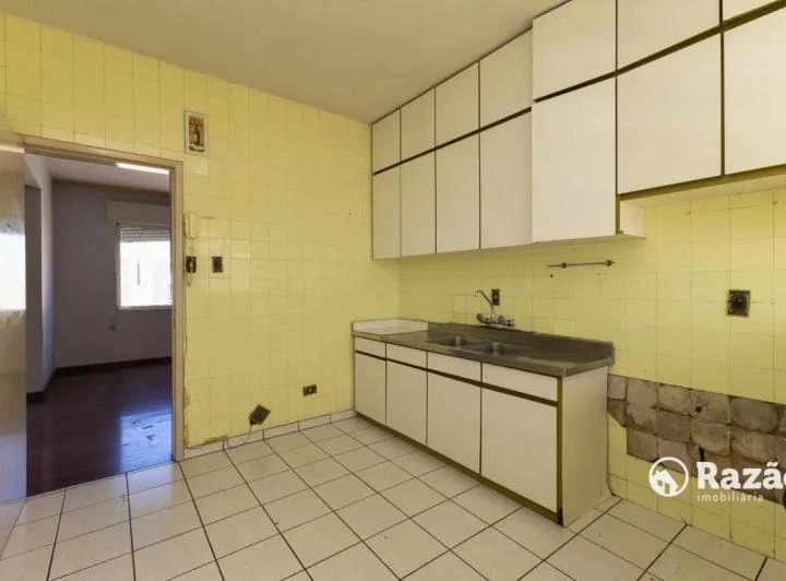 Apartamento de 161 m² com 4 quartos e cozinha separada — photo 3