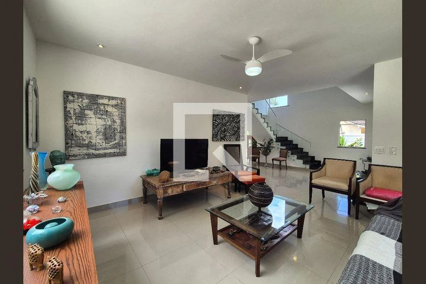 Furnished house with 3 en-suite bedrooms and shared BBQ — photo 30