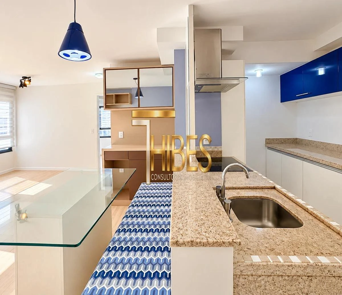 Apartamento, 110 m², com janelas do piso ao teto — photo 21