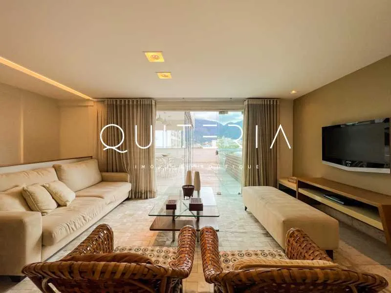 Apartamento duplex com varanda, 3 quartos e 5 banheiros — photo 4