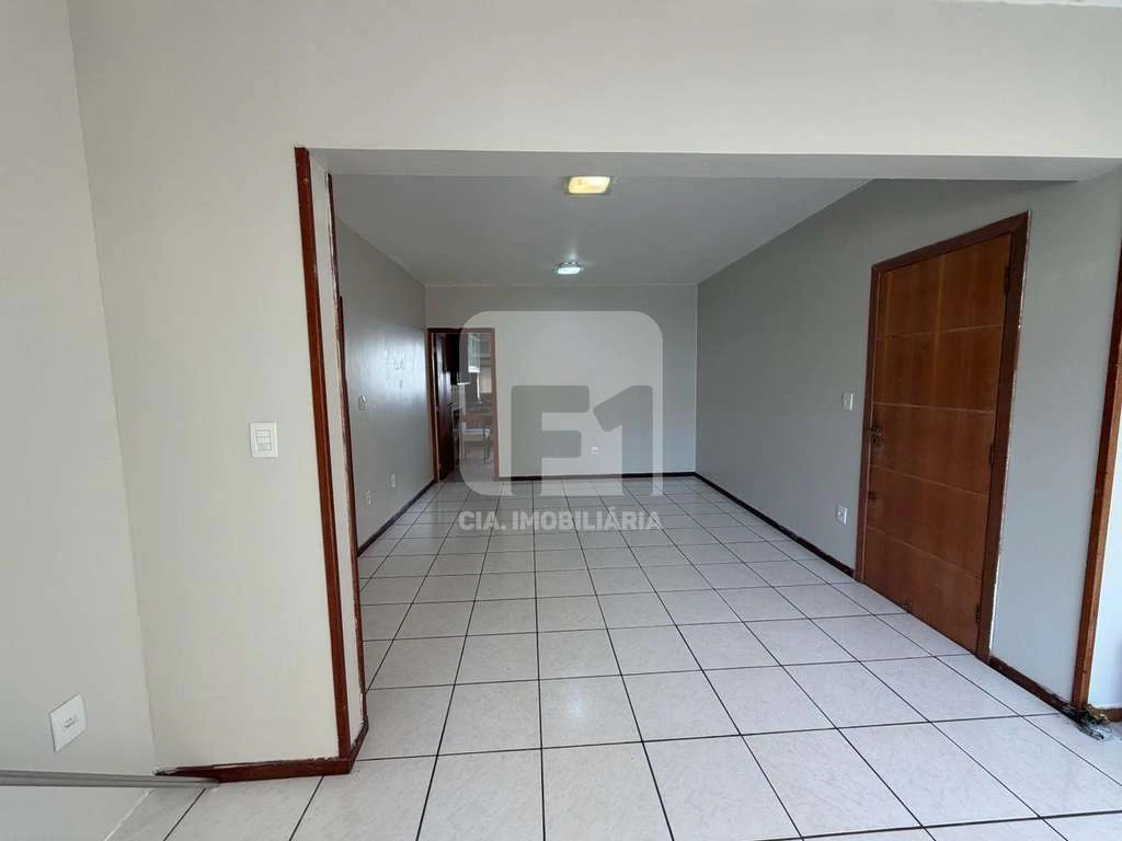 4-bedroom apartment with 168 m² and 1 suite — photo 4
