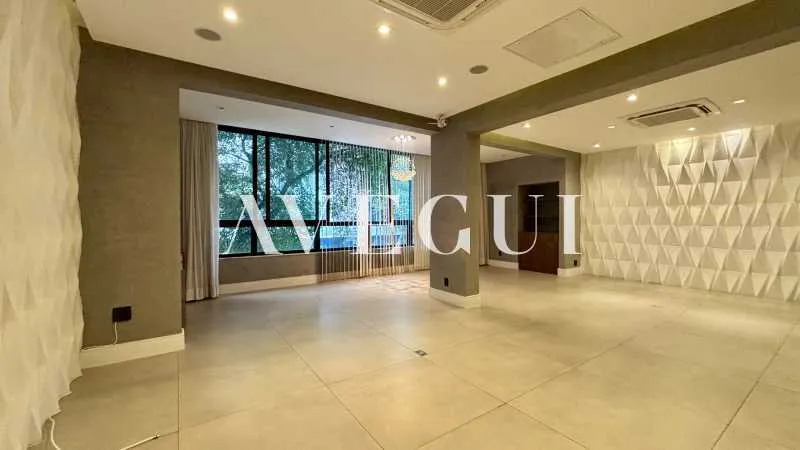 Unfurnished apartment with 4 bedrooms and 5 bathrooms — photo 26