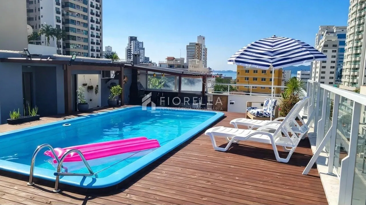 Furnished apartment, 184 m², with a glass-enclosed balcony — photo 27