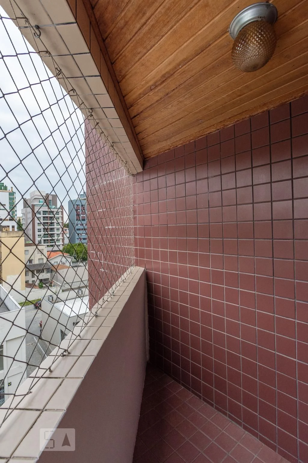One-bedroom apartment with wood or laminate floors
