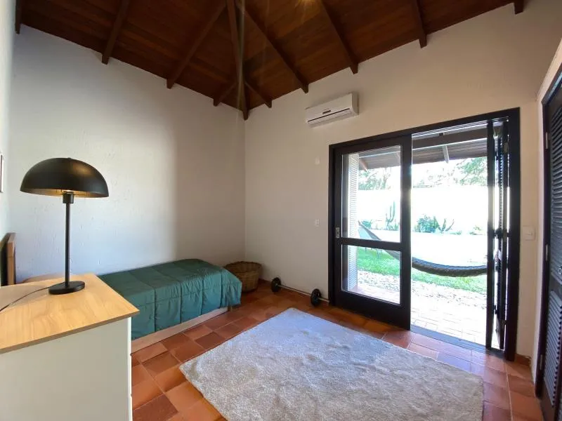 Casa de 4 dormitorios con balcón gourmet en Florianópolis — photo 11