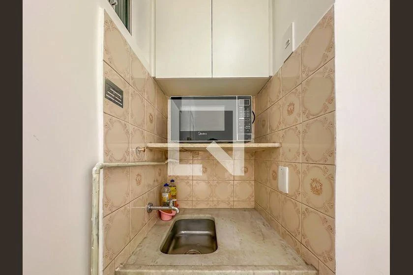Furnished studio, 30 m² — photo 10