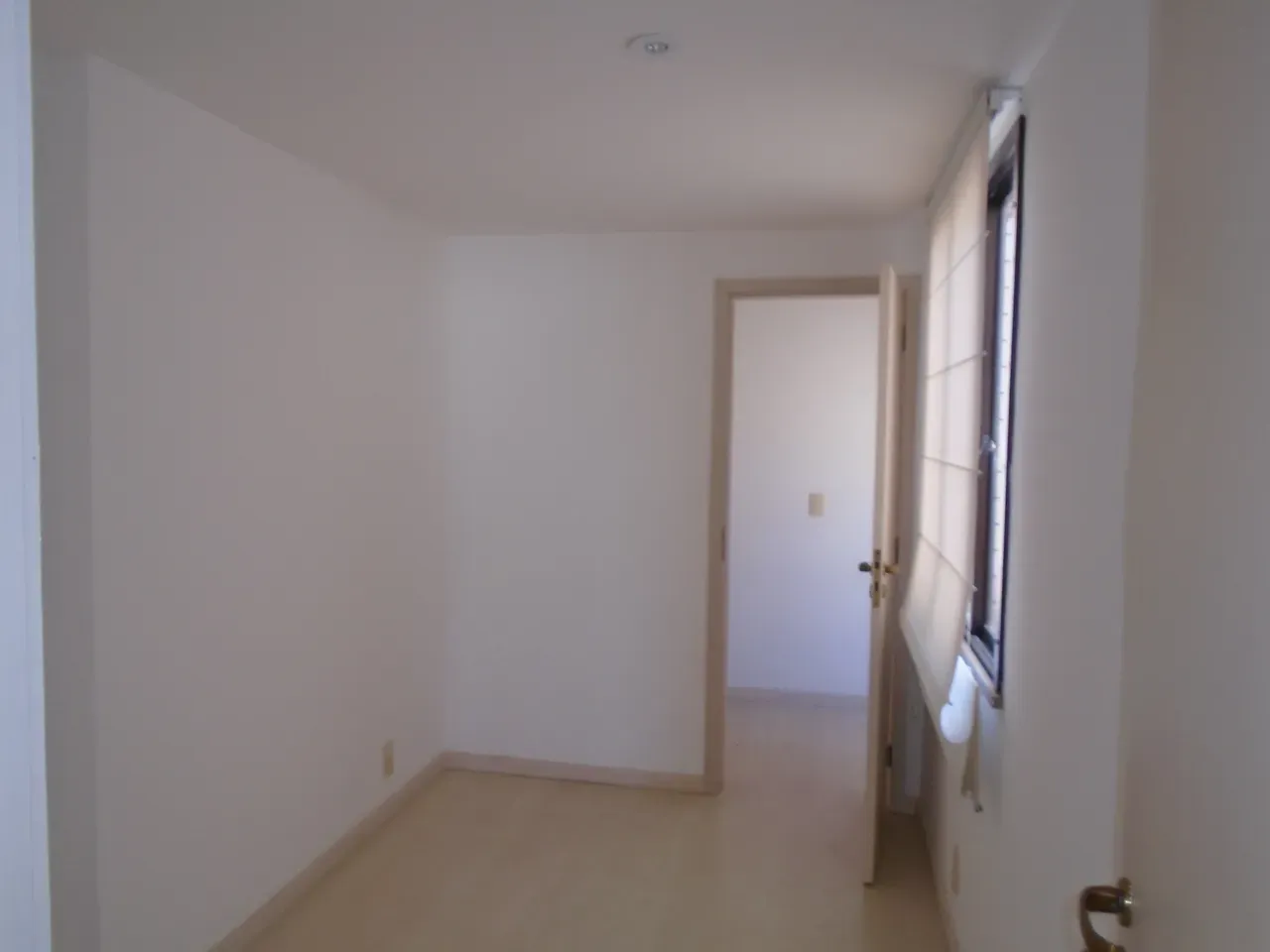 Apartamento, 302 m², com janelas do piso ao teto — photo 27