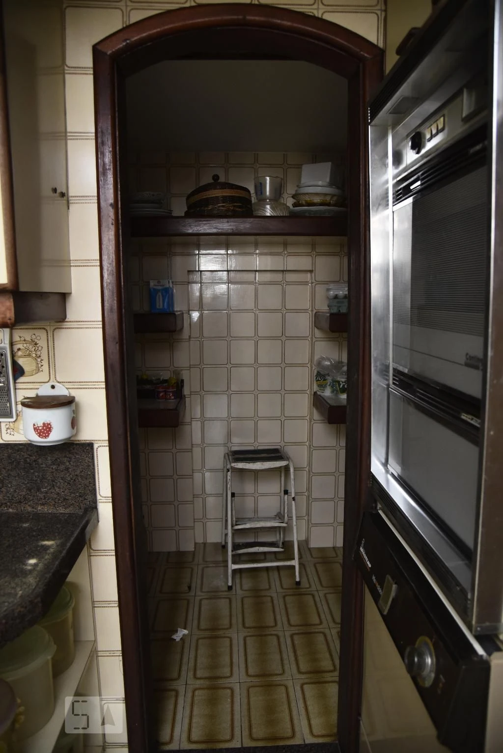 Casa com 4 quartos e 6 banheiros, com cozinha independente — photo 114