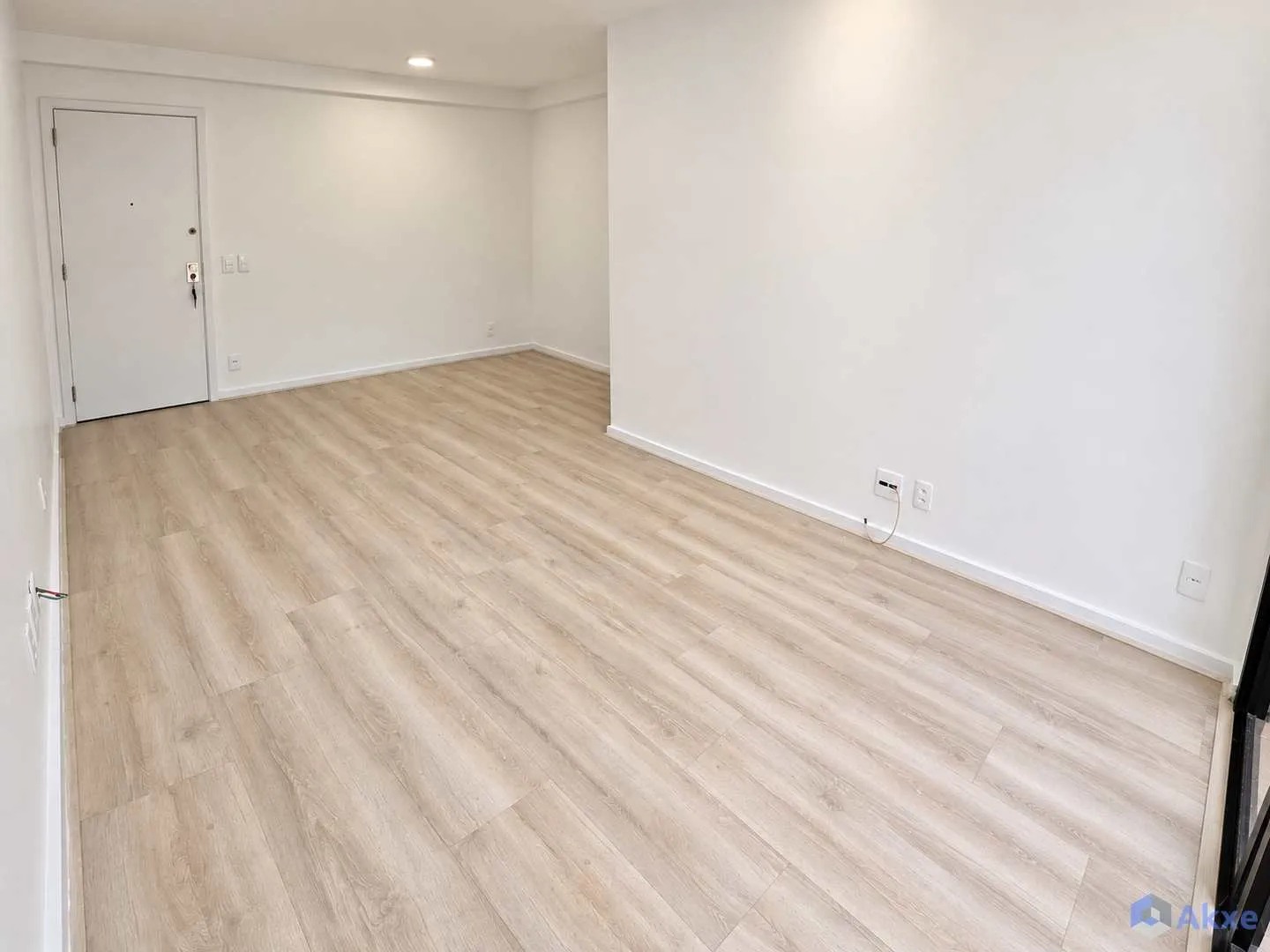 Apartamento de 2 quartos em condomínio com piscina aquecida — photo 11