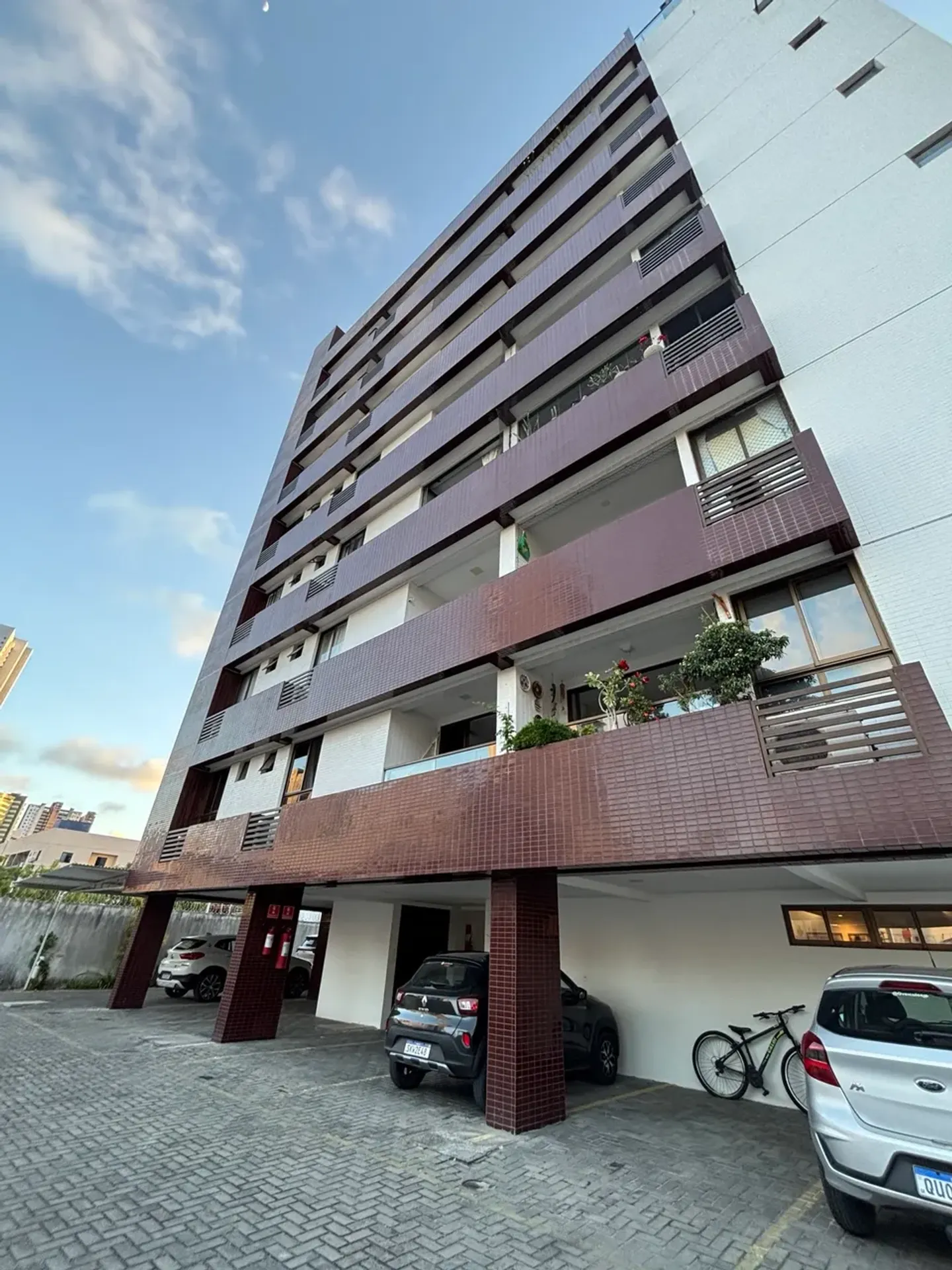 Furnished apartment, 53 m², with a grill on the balcony — photo 20