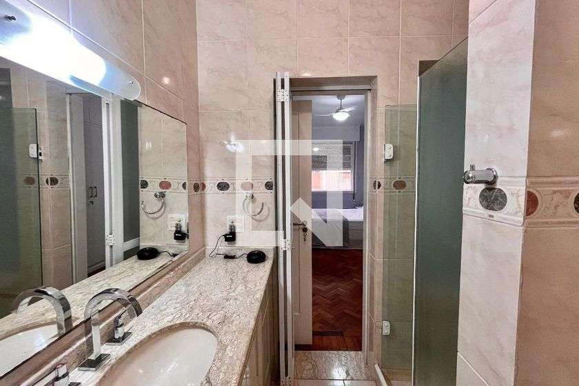 3-bedroom apartment with 301 m² and no parking — photo 21