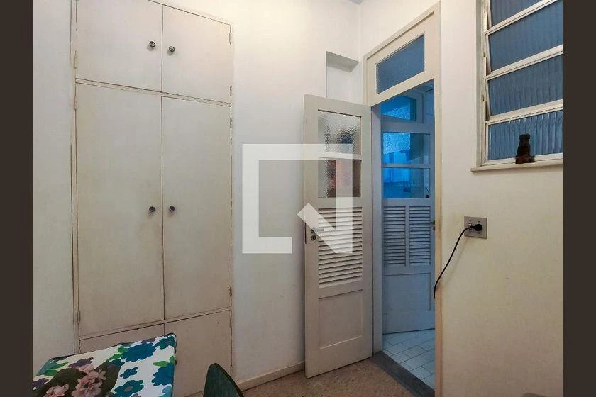 Furnished 97 m² apartment with 3 bedrooms — photo 39