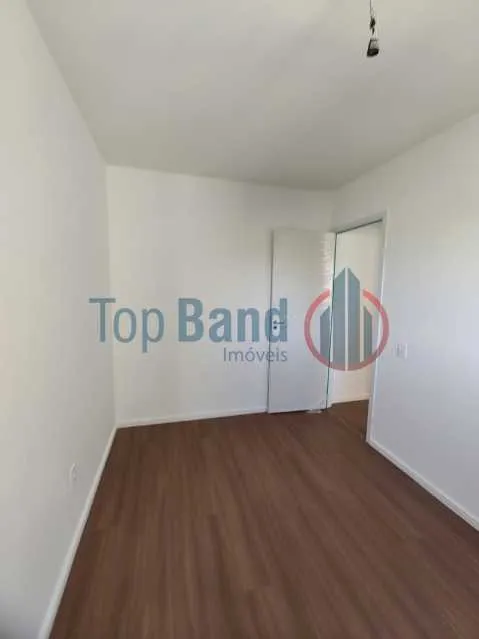 Furnished apartment with 2 bedrooms and a balcony — photo 19