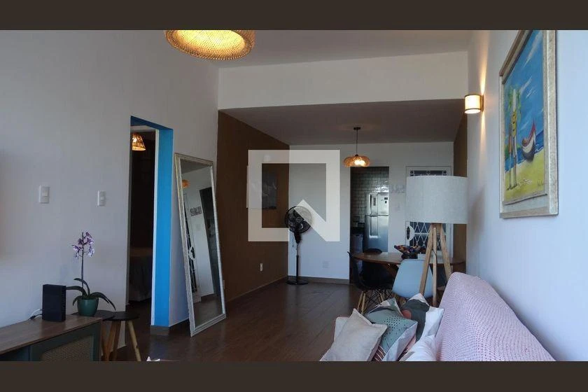 Furnished 2-bedroom apartment with balcony — photo 31