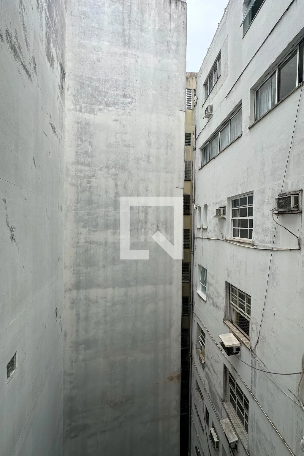 Apartamento com 4 quartos e sala de estar, 3 banheiros — photo 57