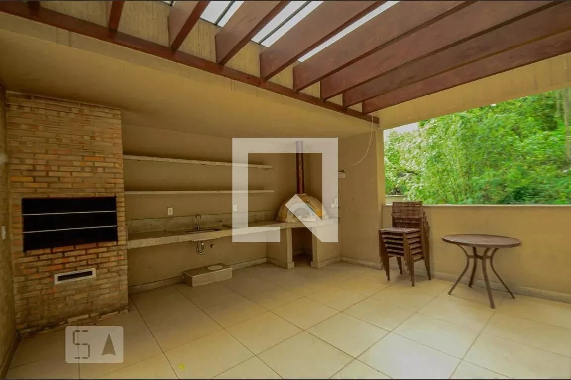 3-bedroom apartment in a building with a sauna — photo 33
