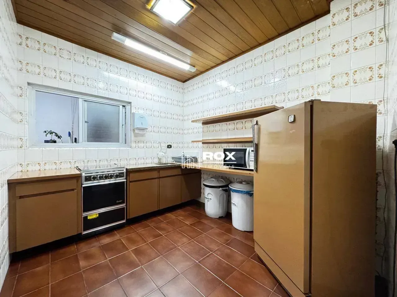 250 m² apartment with 3 bedrooms and a gas stove — photo 38