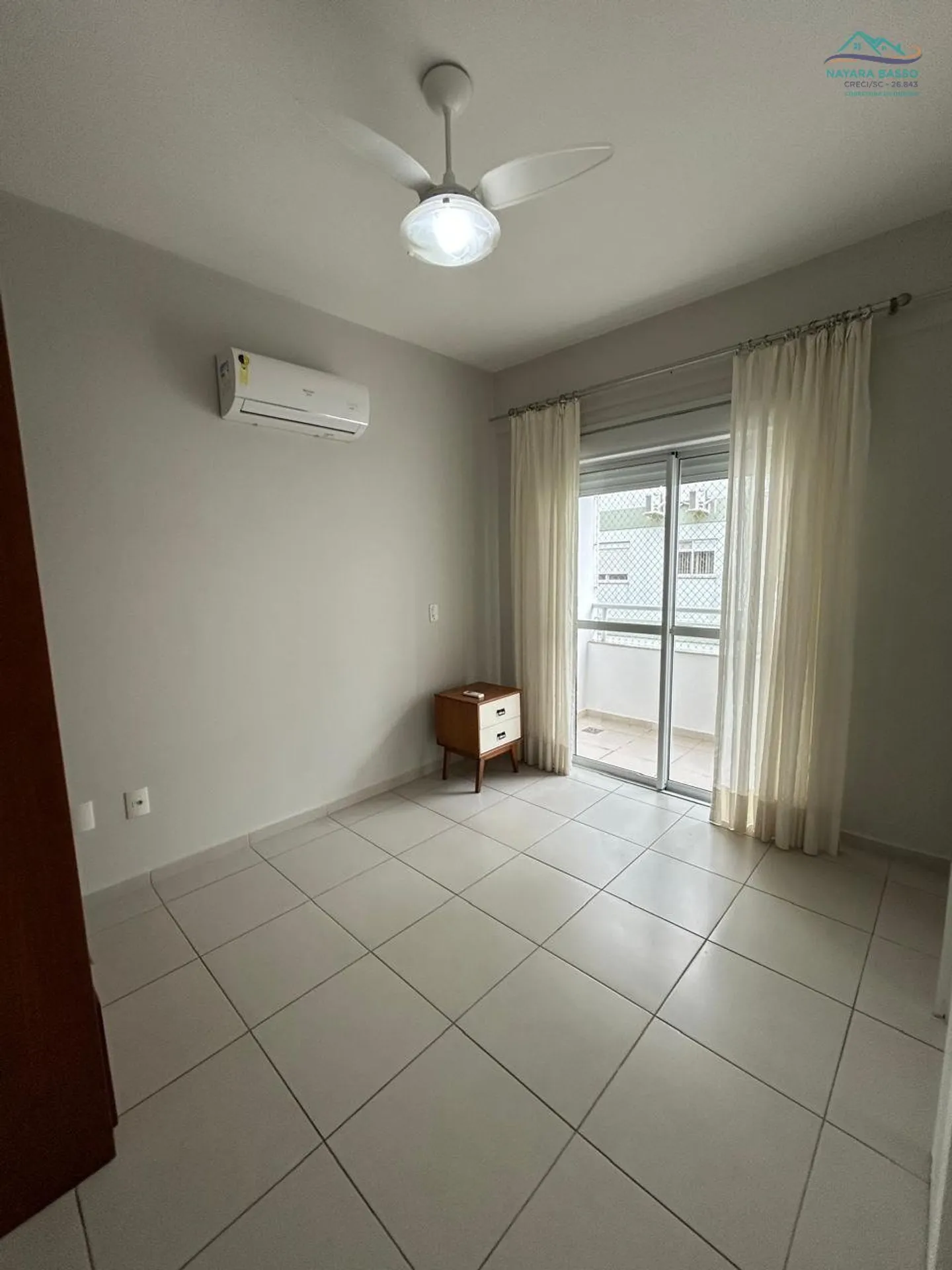 Apartment, 138 m², with a glass-enclosed balcony — photo 11