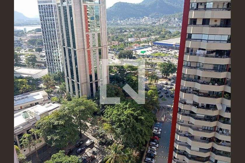 Квартира з 2 спальнями з ванною і балконом, 75 м² — photo 27