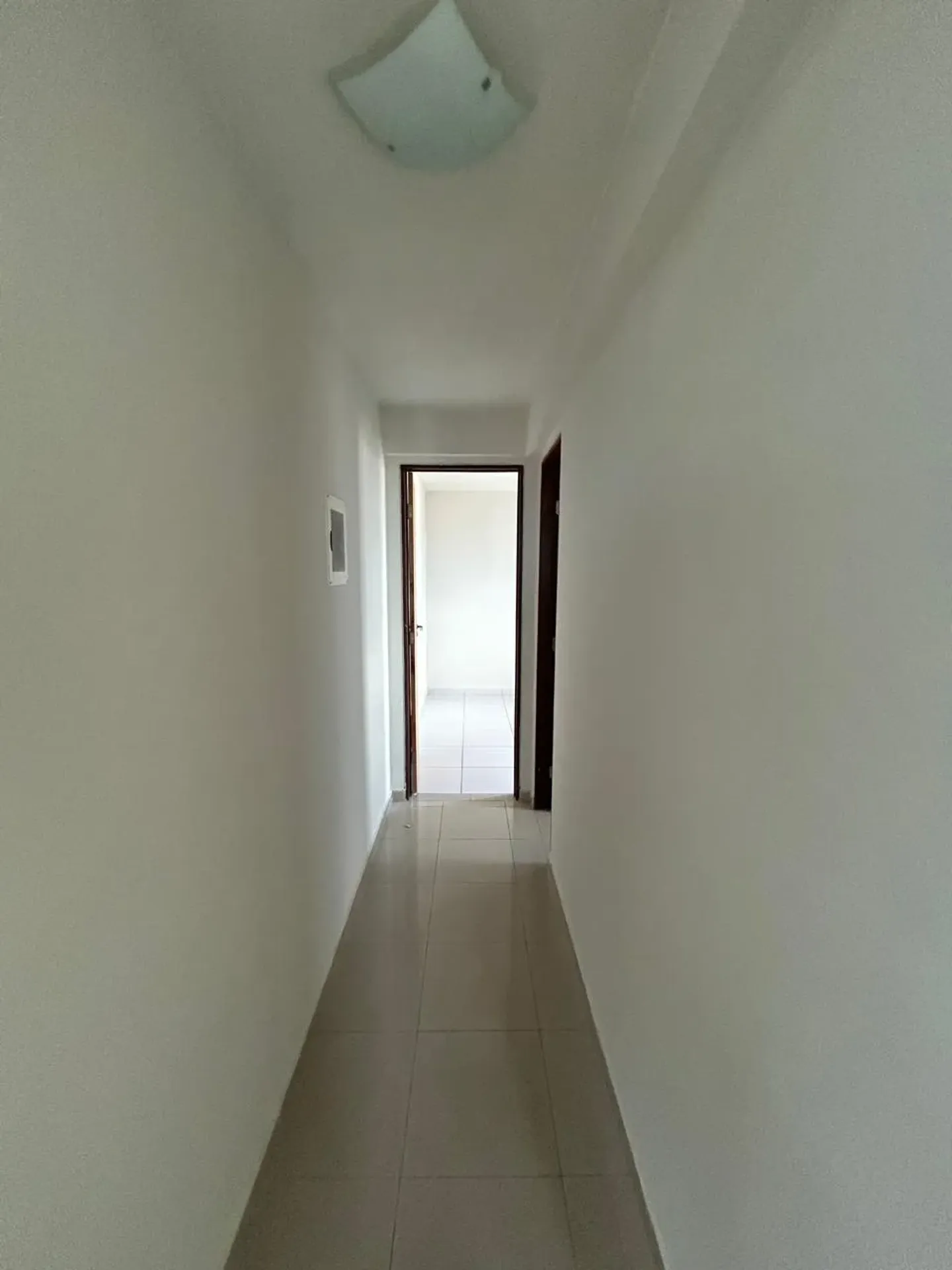 Вид на воду и 3 спальни: квартира 109 м² — photo 18