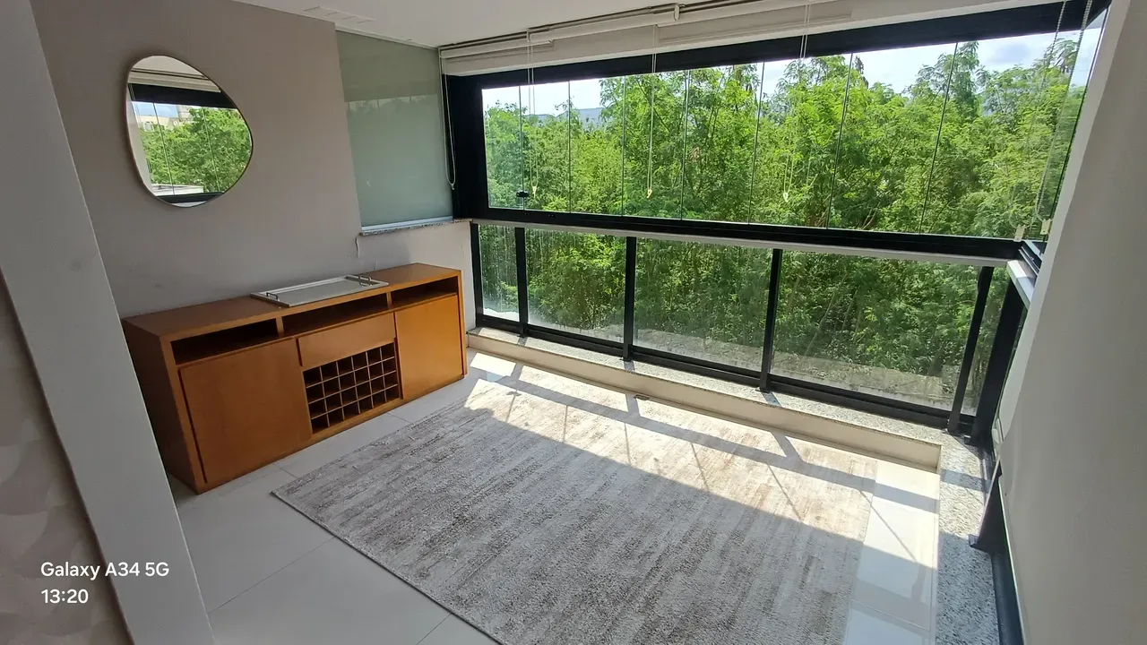 4-bedroom apartment with a mountain view in Rio de Janeiro — photo 12