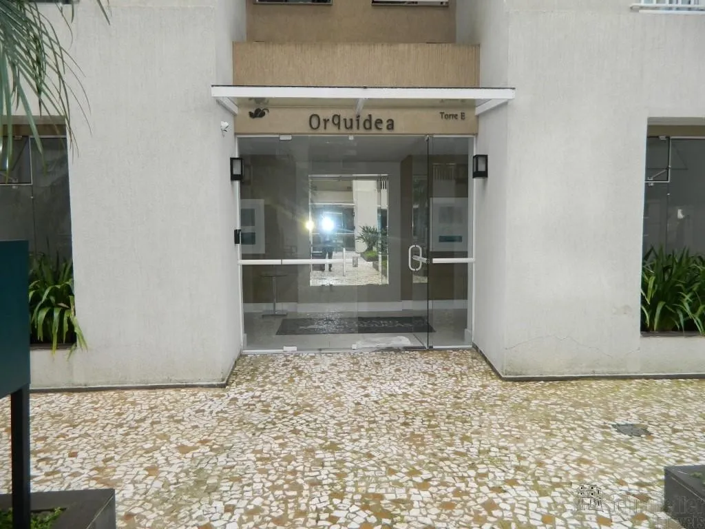 Балкон з грилем та 2 спальні: квартира 70 м² — photo 3