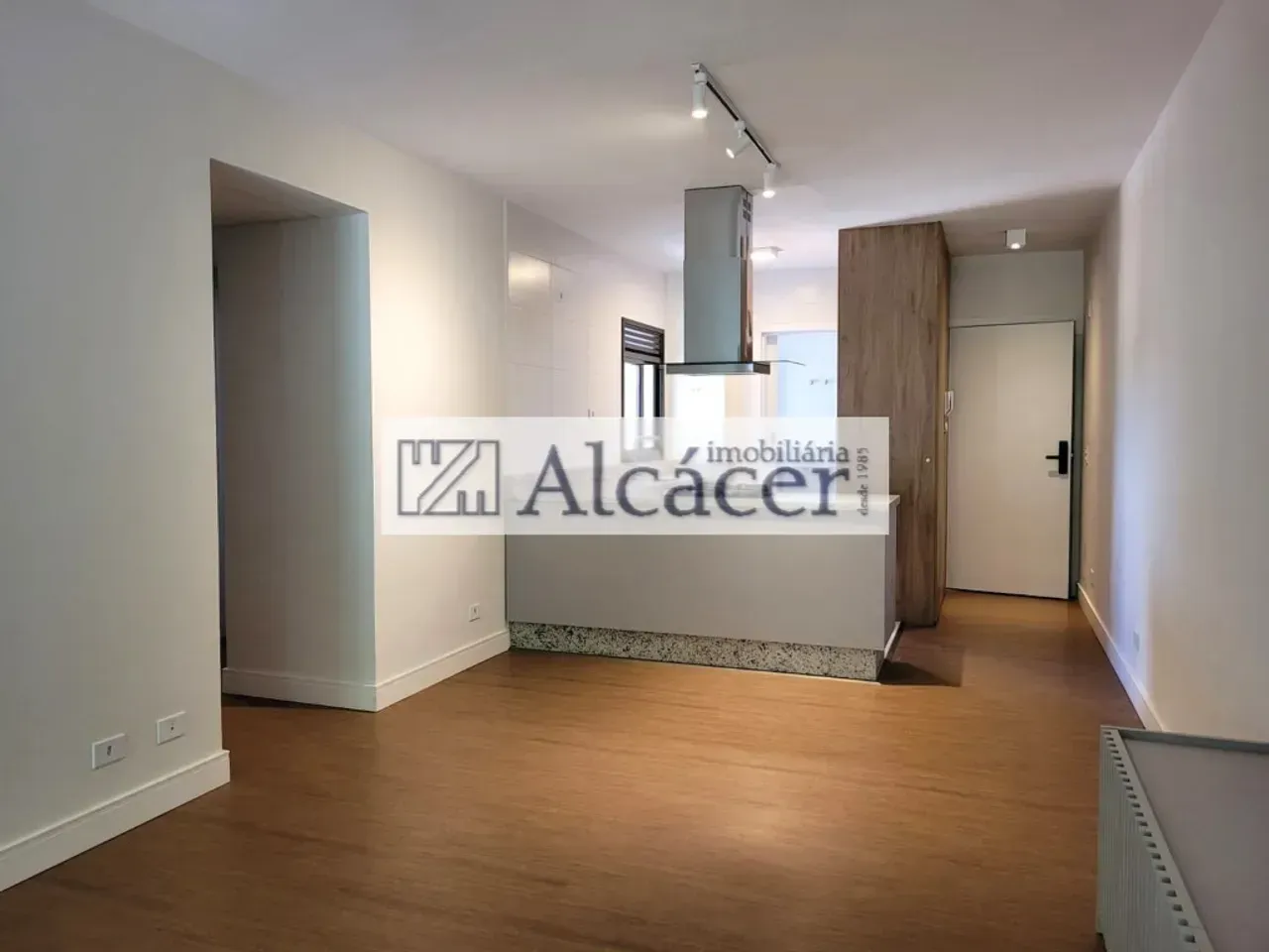 Apartamento de 3 dormitórios com sacada e churrasqueira — photo 3