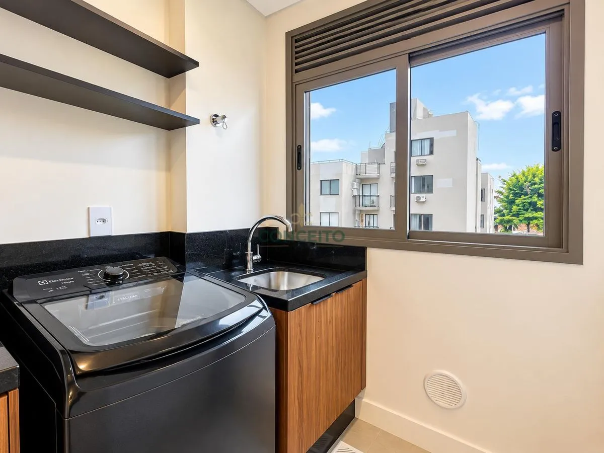 Furnished apartment, 69 m², with a grill on the balcony — photo 44