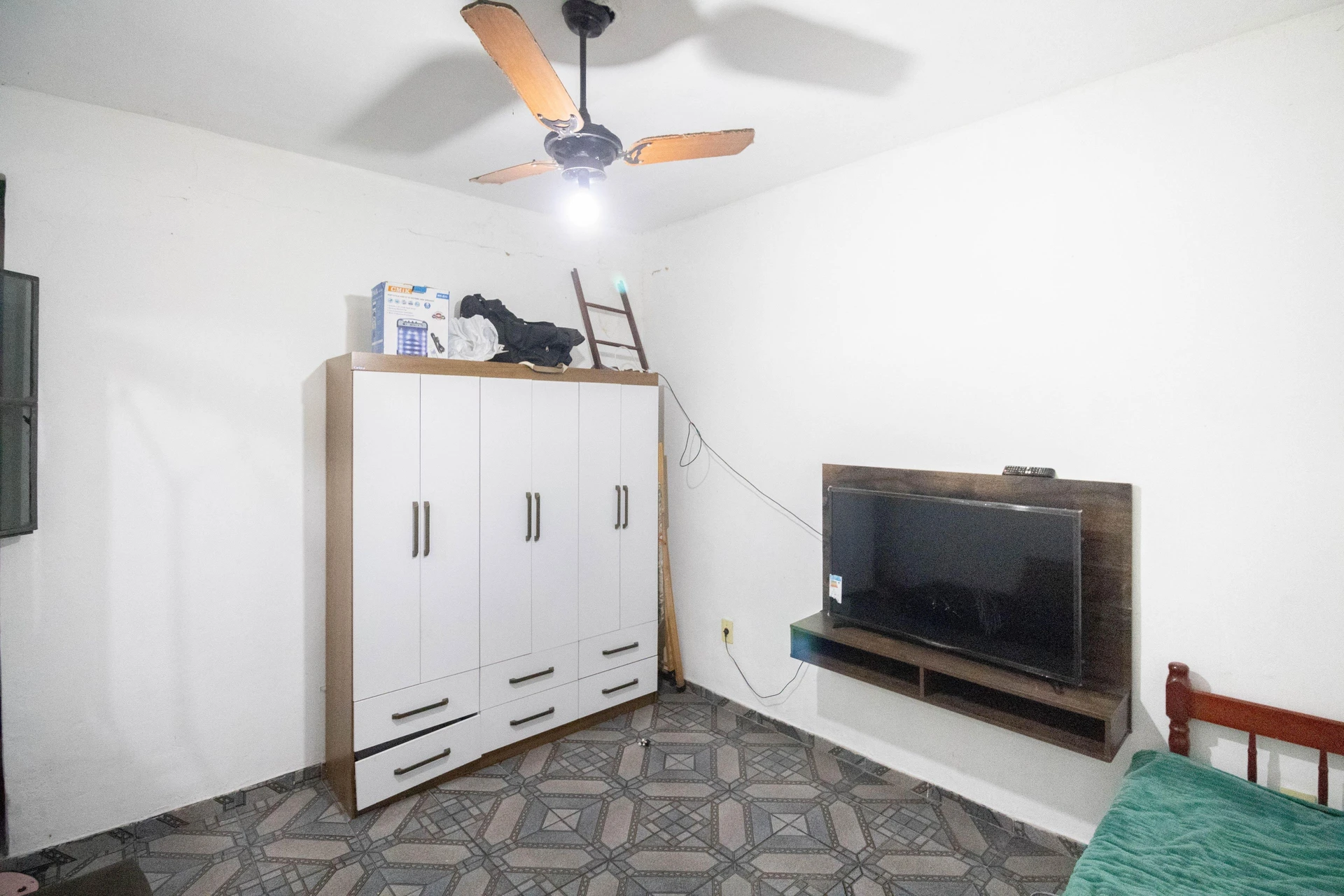 Furnished house with 2 bedrooms and 1 bathroom — photo 7