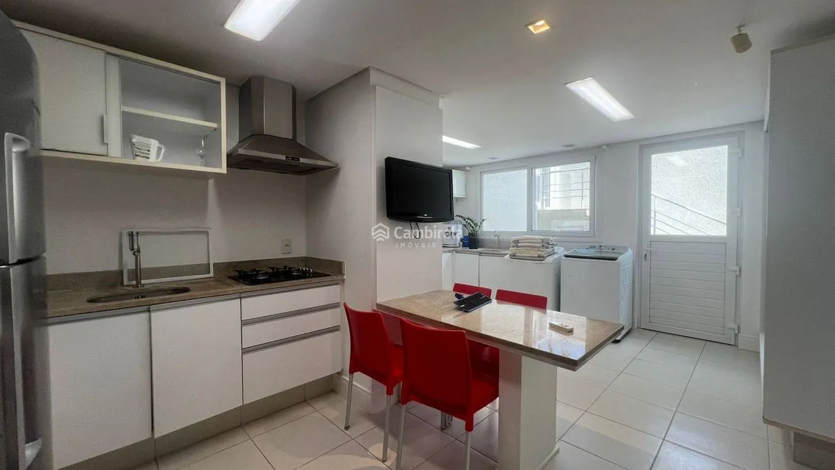 Casa mobiliada com 6 suítes e 1837 m² — photo 81